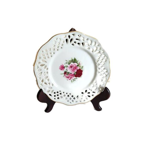 Junkyard Blonde Vintage Other - Vintage Lace Edge English Rose Pink Wall Plate